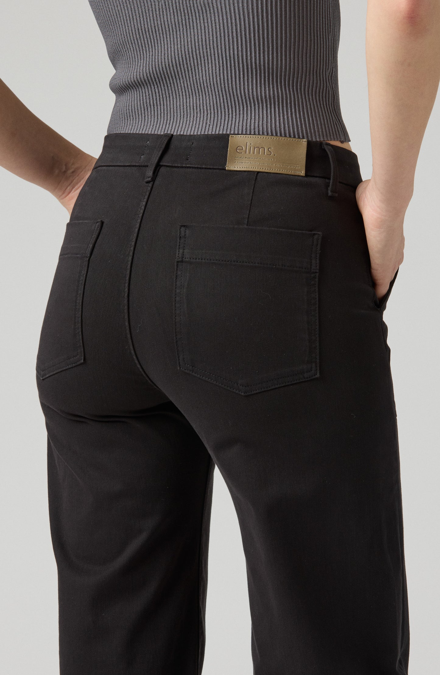 The Malibu Wide Baker | Jet Black