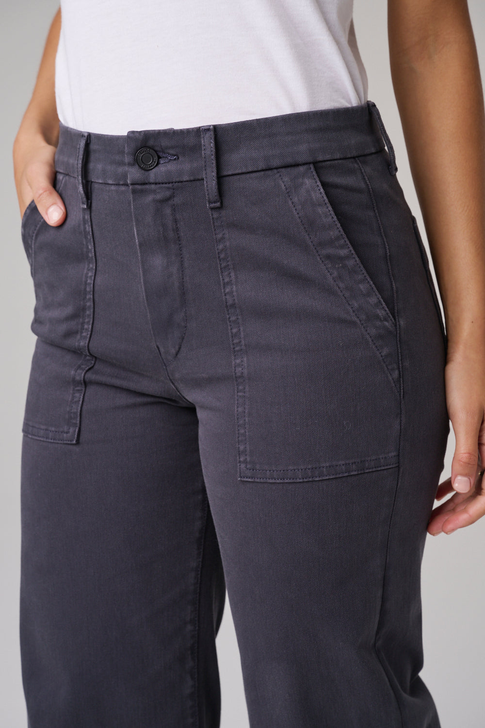 The Malibu Wide Baker | Charcoal