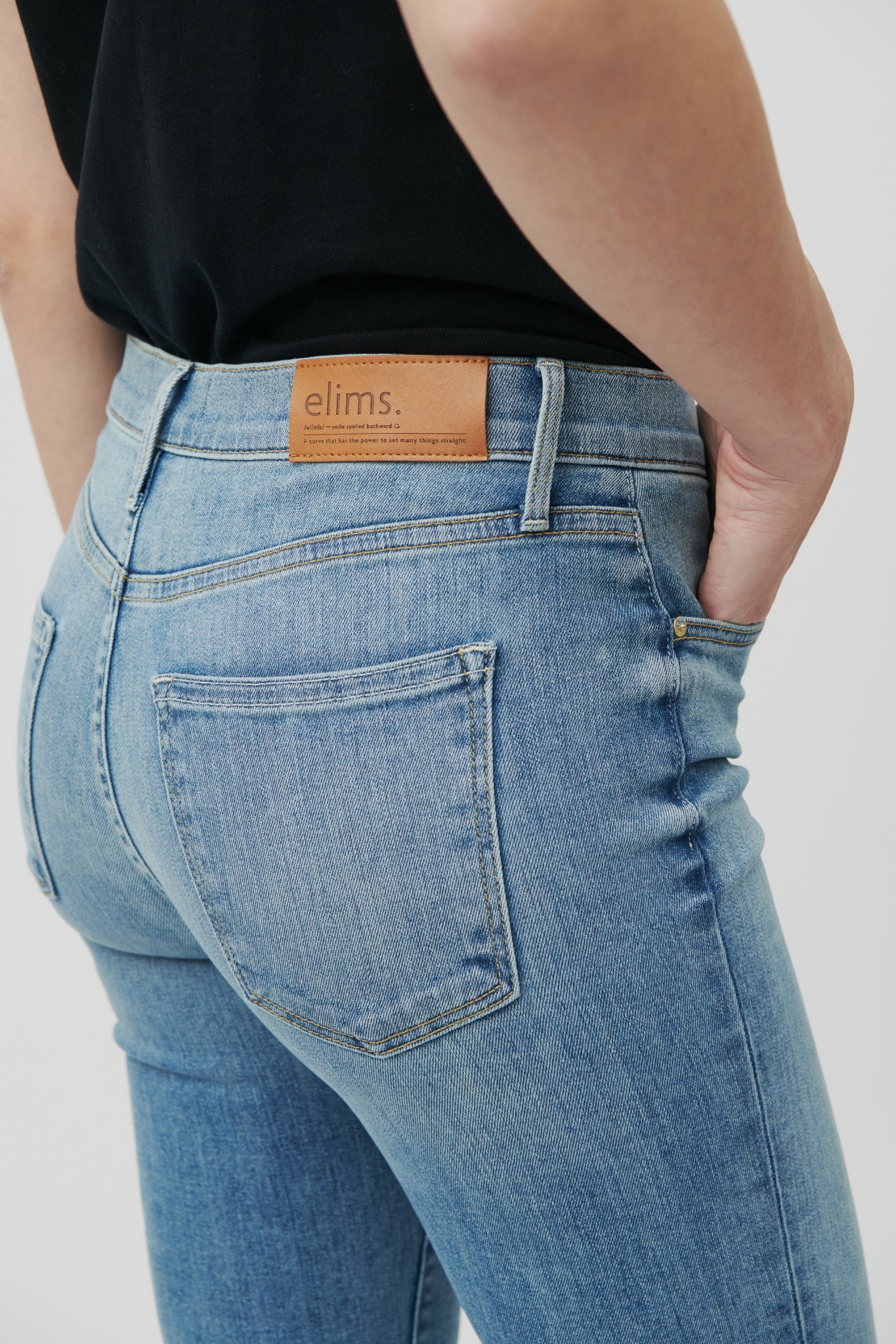 The Melrose Straight Denim | Sun-Kissed