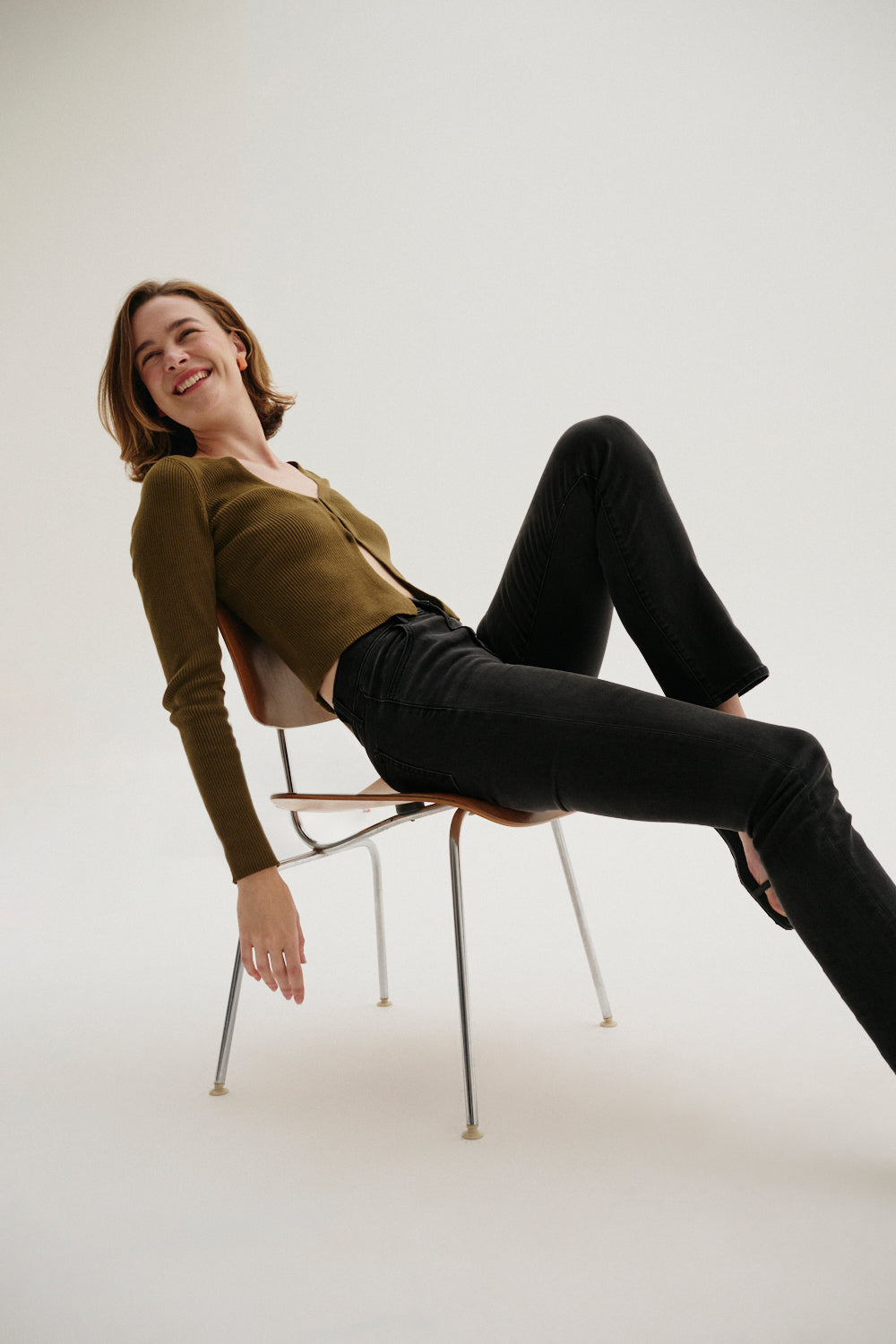 The Melrose Slim Straight Denim  |  Black Diamond