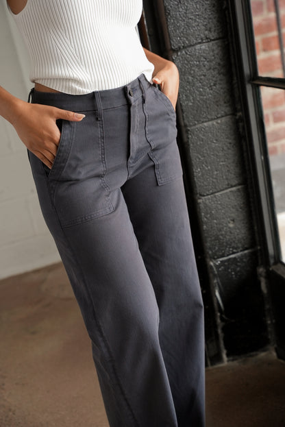 The Malibu Wide Baker  |  Charcoal